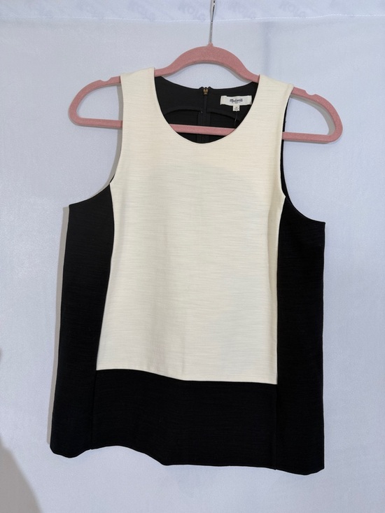 Madewell Tops - NWT Madewell Top Size M Black And Cream Color Block